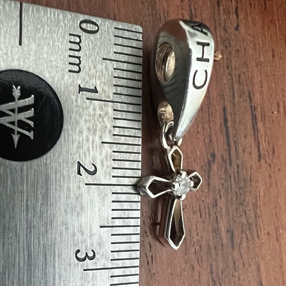 Authentic Chamilia Charm Jeweled Cross Dangle Religious Bead Clear Zirconia - Picture 7 of 7